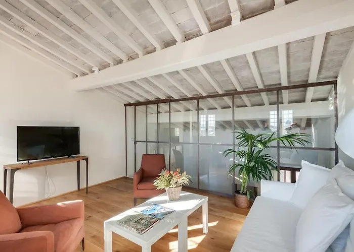 Accademia Luxury Apartment